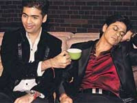 Karan Johar getting funny with Shahrukh!