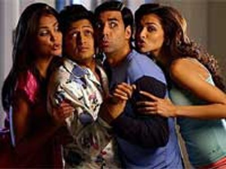 No press screening of Housefull