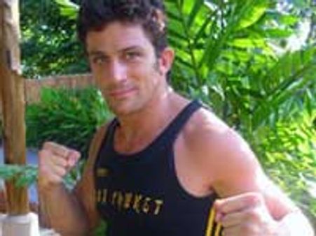 Alex Reid injects himself with a fake-tan drug