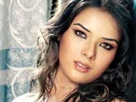 I play an under cover cop in Chase - Udita Goswami