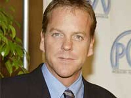 When reel life agent Kiefer Sutherland met a real CIA agent