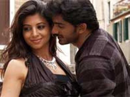 Mundhinam Paartheney to be dubbed in Telugu