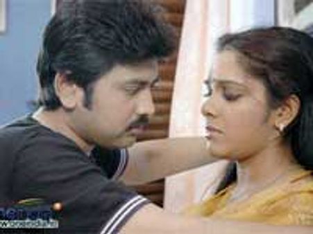 Hasini - Movie Review
