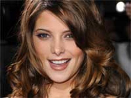 Ashley Greene, Kellan Lutz in Breaking Dawn