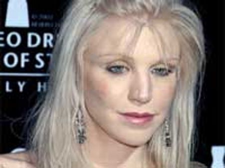 Courtney Love dumped by lover after lesbian row