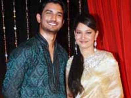 Ankita-Sushant too wary of separation