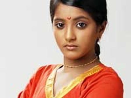 Ulka Gupta bursts into tears!