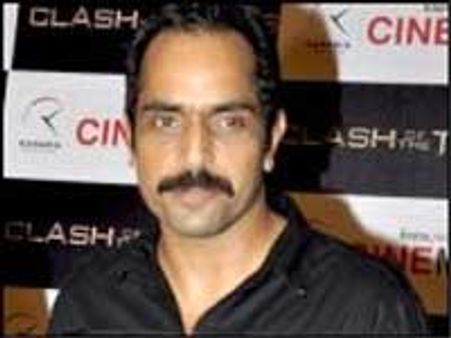 Vishwajeet Pradhan injured Rakta Charitra sets