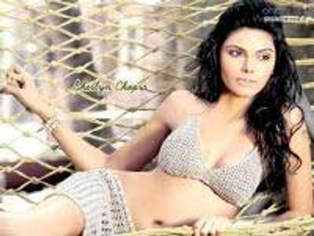 Twitter bans Sherlyn Chopra from posting pictures
