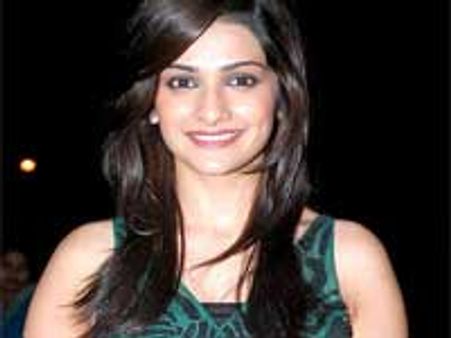 Prachi Desai on Once Upon a Time in Mumbai and more