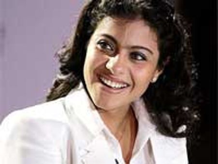 Mummy Kajol turns foodie