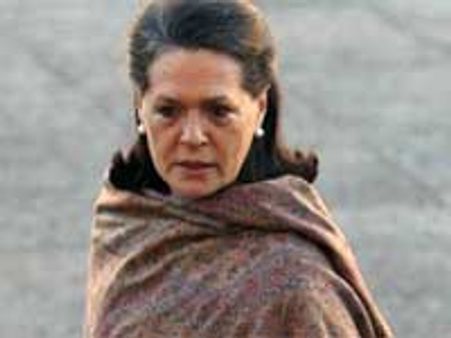Sonia Gandhi's life to be aired on DD
