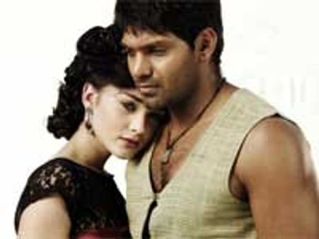 Madrasapattinam - Movie Preview
