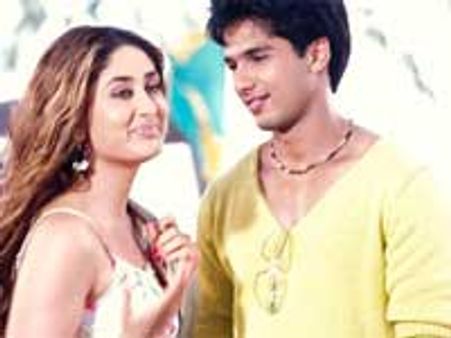 Subhash takes a critical look at Milenge Milenge