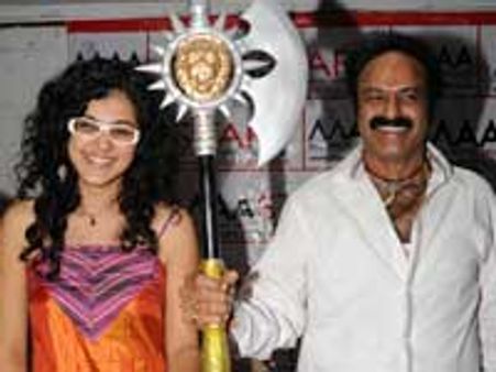 Ballaiya's axe and rudraksha go under hammer