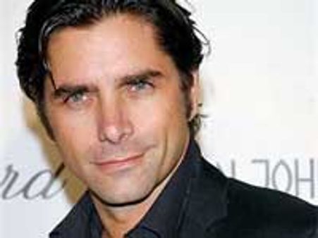 John Stamos denies teen fling in sex case
