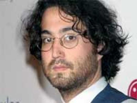 Lennon's son hits back at fans criticizing Gaga pic