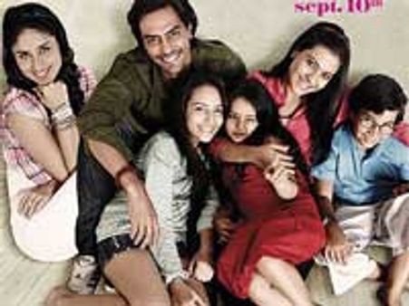 Kareena promotes We Are Family without Kajol