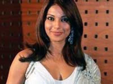Realistic films are more believable - Bipasha Basu