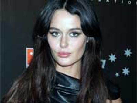 Nicole Trunfio suffers wardrobe malfunction