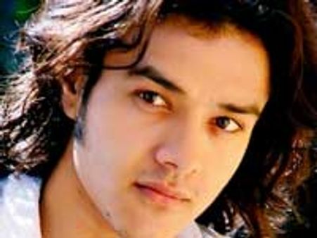 Anirruddh Dave wants Octopus as a B'day gift