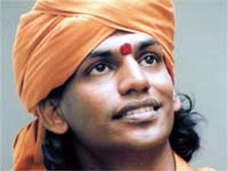 Swami Nithyananda describes Ranjitha as sincere devotee