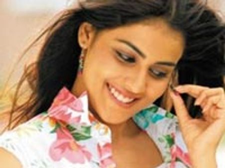 Bollywood giving cold shoulders to talented actors