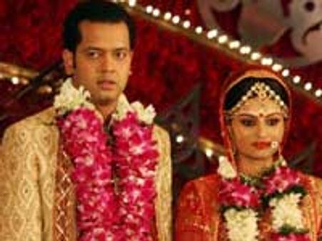 Dimpy dumps Rahul after physical abuse