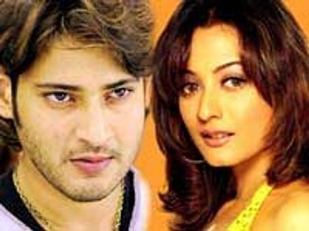 Namrata gifts Range Rover Vogue to Mahesh Babu