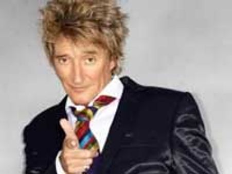 Rod Stewart to become dad for eighth time