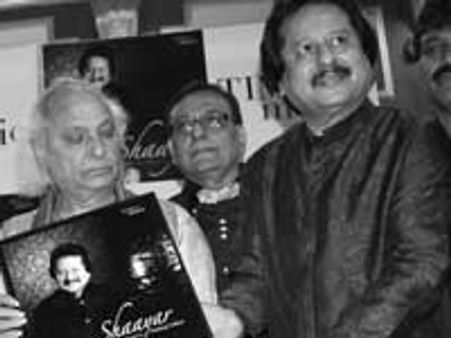 Pankaj Udhas launches his new album Shaayar