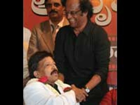 Rajini, Venki to attend Aaptha Rakshaka success party