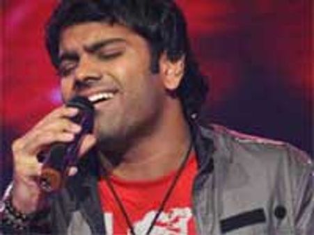 Sreeram wins Indian Idol 5 title