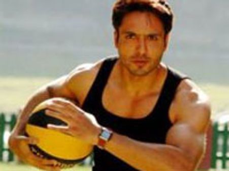 Iqbal takes the opportunity of Ramzan to keep fit