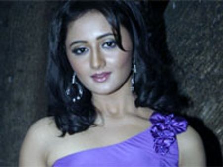 Tapasya becomes homeless in Uttaran