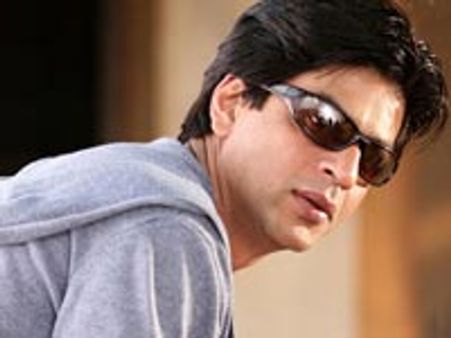 Shahrukh is upset with his close friend Arjun