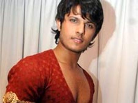 Abhi leaves Simi in 12/24 Karol Bagh