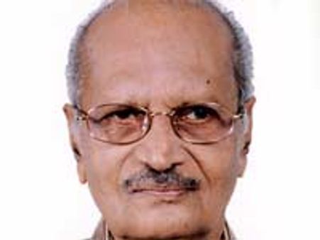 Producer Pavamani passes away