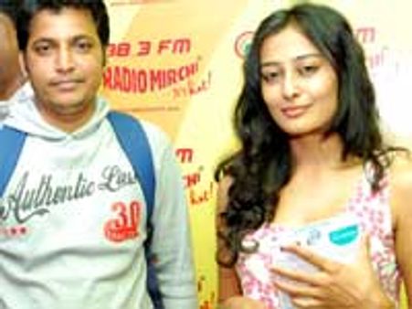 Yogaraj creates magic on screen: Nidhi Subbaiah