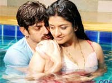 Gayam 2 – Movie Review