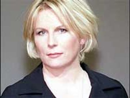 Jennifer Saunders pens Spice Girls' musical post-cancer