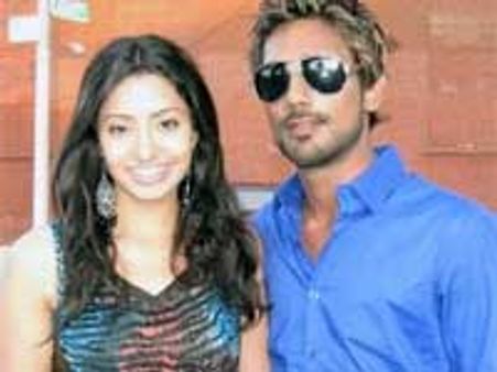 Yemaindi Ee Vela is the title of Varun's next flick