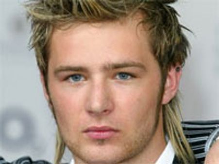 McFly drummer turned LiLo into a lesbian