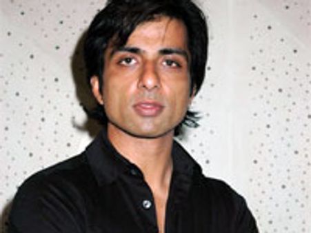 I am the Gabbar Singh of Dabangg- Sonu Sood