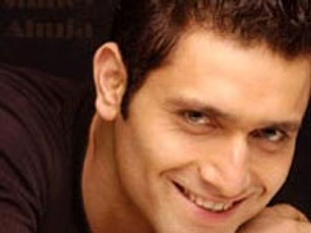 Shiney Ahuja's maid gone missing