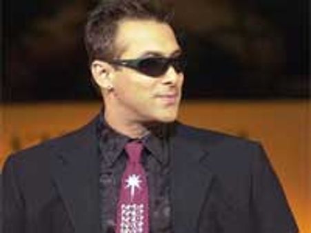 Salman to do a qawalli in Tees Maar Khan