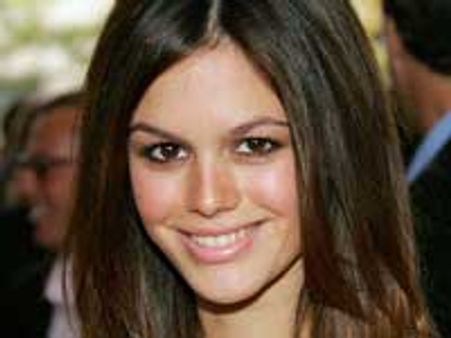 Rachel Bilson not dating Chace Crawford