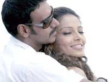 Aakrosh – Music Review