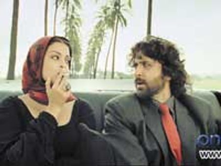 Guzaarish trailer rocks: Surprise from Hrithik, Ash