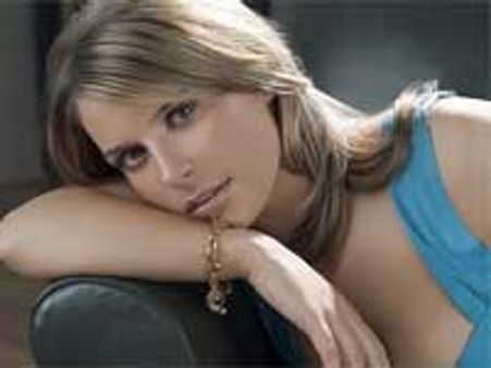 Love-rat Rooney makes grovelling apology to in-laws